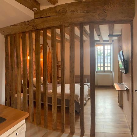 Bed and Breakfast Le Bas Chitray Menil Екстер'єр фото